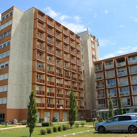 Fs Apartman Casa de hóspedes *